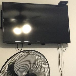 Meet your Posher, Roop